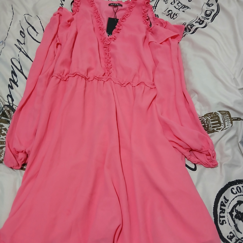 Nicole miller nwot elegant pink Ruffled Long Sleeve Dress